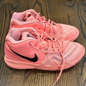 Nike Kyrie 4 Gs Atomic Pink Basketball Sneakers 4y